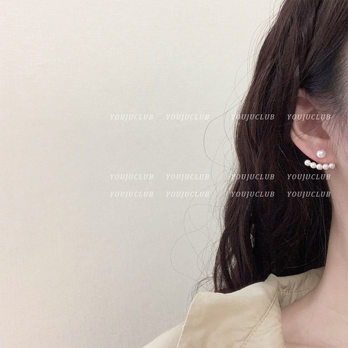 韩国超仙甜美白色高级感小巧耳环