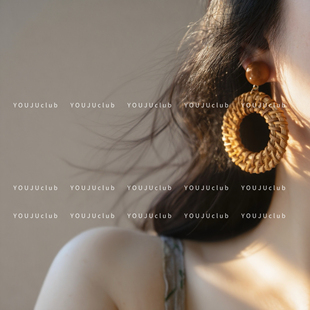 YOUJUclub-林间清风~度假风镂空编织藤编圆形卡其色海边耳环耳夹