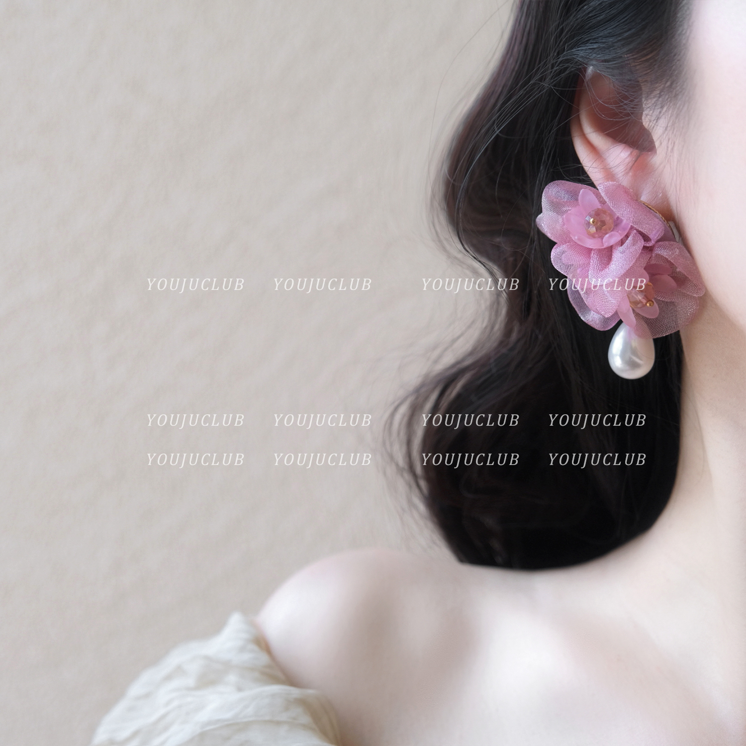 法式超仙氛围感山茶花绢纱耳钉