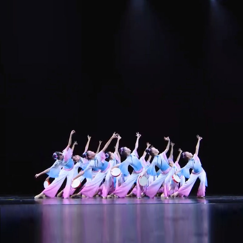 第九届小荷风采月愿儿童演出服