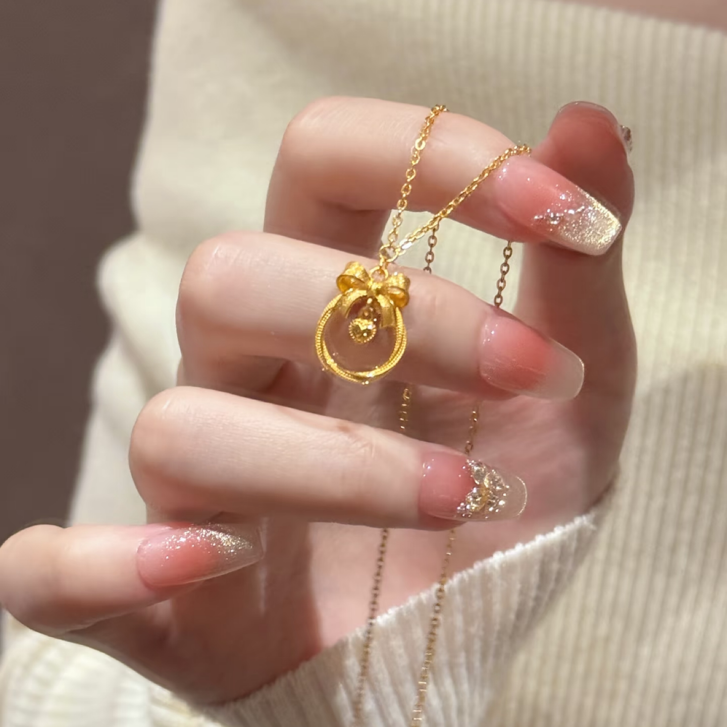 金包银圣诞花环蝴蝶结项链