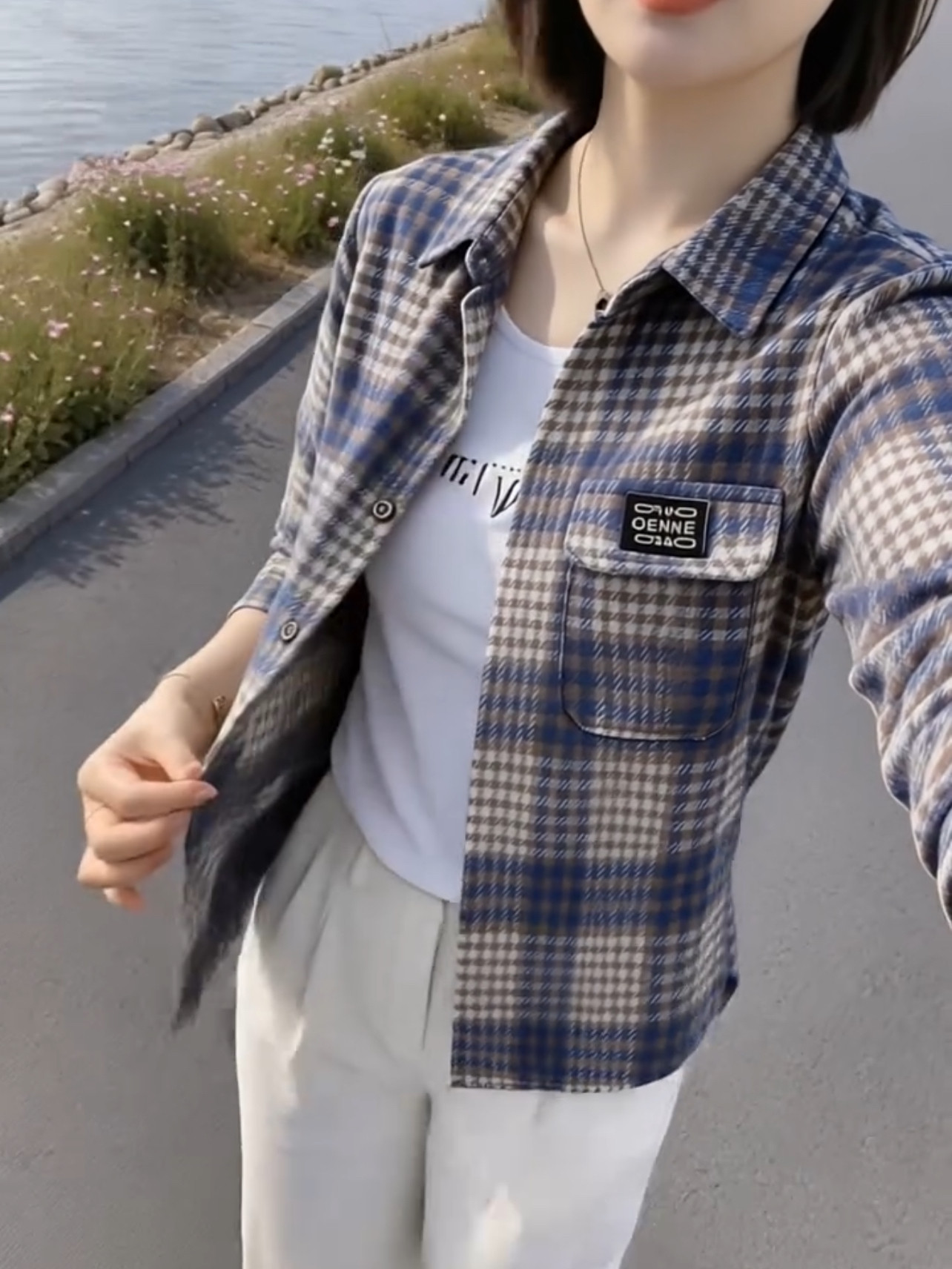 复古衬衫格子外套妈妈宽松大码磨毛开衫长袖衬衣毛呢百搭外穿上衣