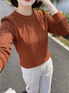 妈妈装蕾丝拼接保暖小衫秋冬加绒弹力显瘦加厚女士长袖打底衫T恤