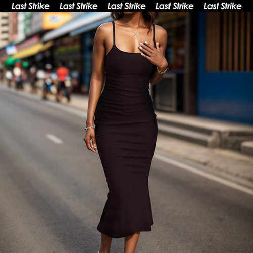 开叉小心机紧身性感细吊带连衣裙