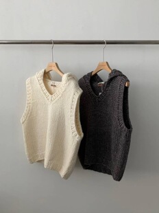 YA大姐姐正确版手工编织overtake背心马甲连帽v领子套头纯色简约
