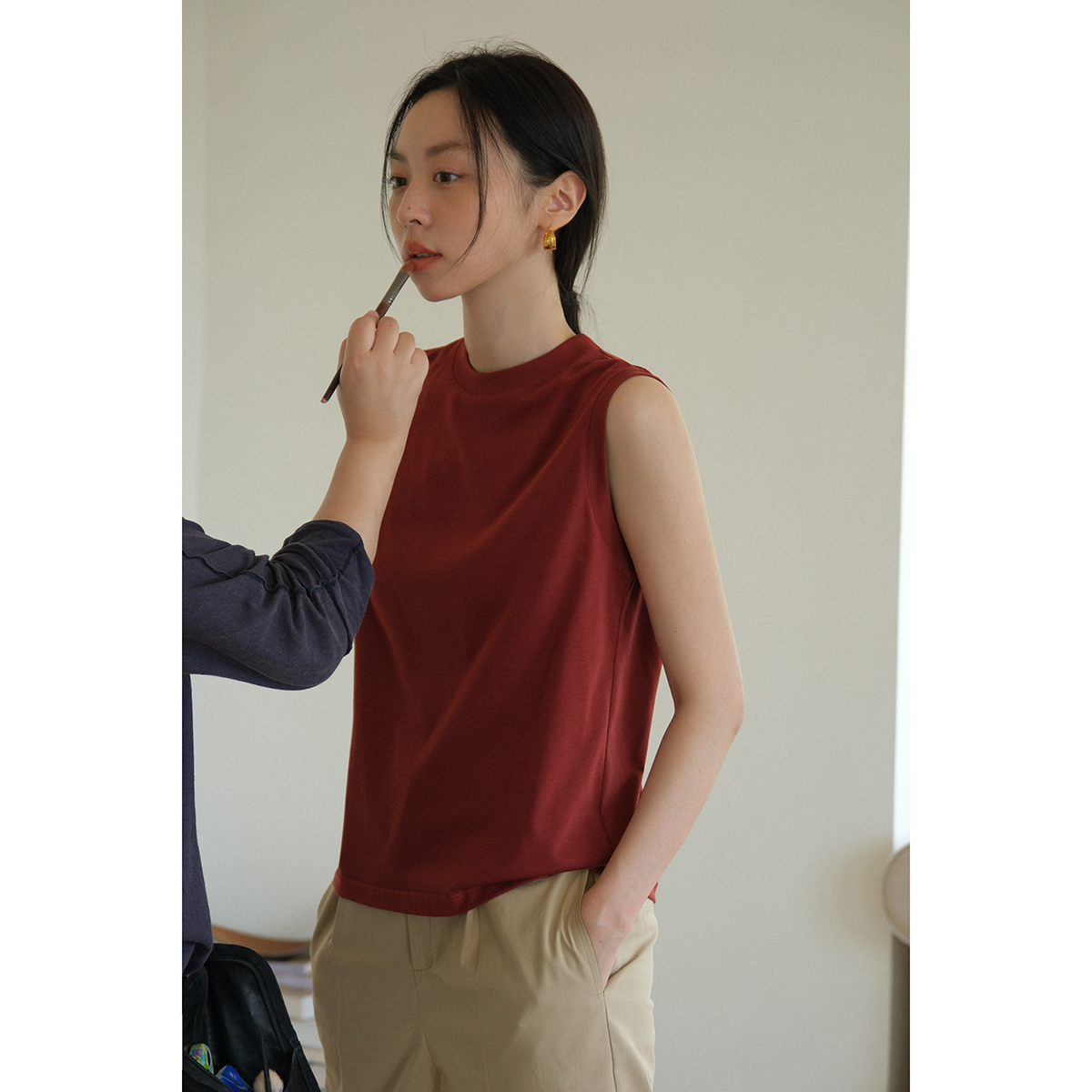 简约凉感宽松圆领棉无袖T恤女夏