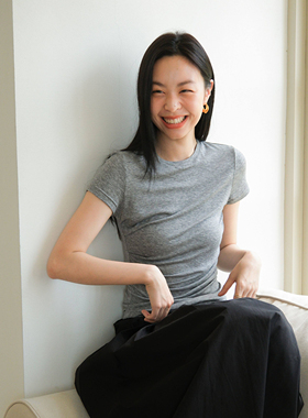 徐莫西 纯色圆领天丝羊毛短袖t恤上衣女夏薄款修身百搭显瘦上衣