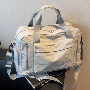 大容量短途旅行包女手提轻便出差行李袋男扩容斜挎防水运动健身包