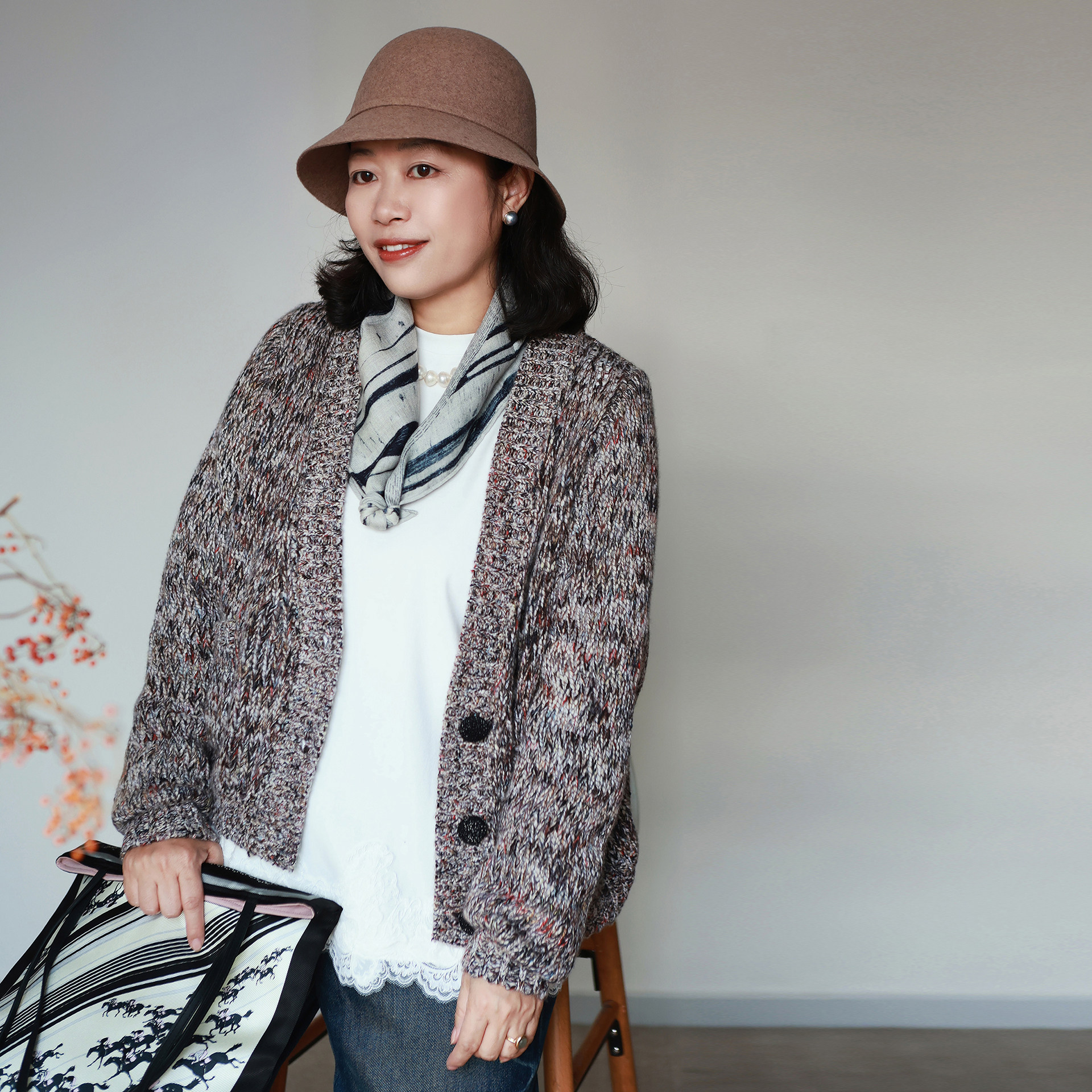 意大利进口花纱100羊绒 超洋气 气质咖灰小香风优雅 加厚针织外套,女装/女士精品,羊绒衫,淘宝优惠券,粉丝福利购,淘宝优惠卷