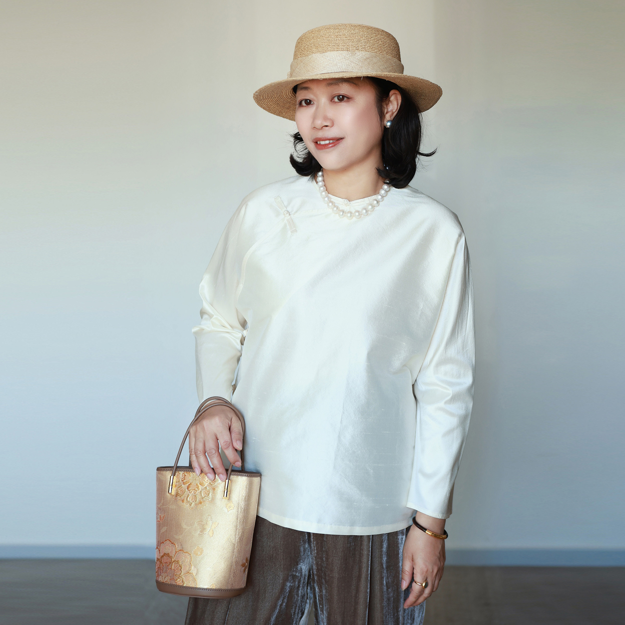 Z  26早春超仙珍珠白 100桑蚕丝色织双宫斜襟改良旗袍上衣