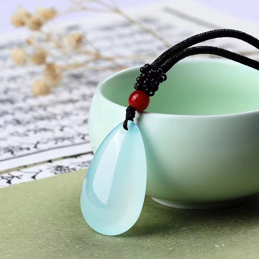 天然冰种水滴吊坠冰蓝色水滴吊坠海蓝宝玉石吊坠冰蓝款