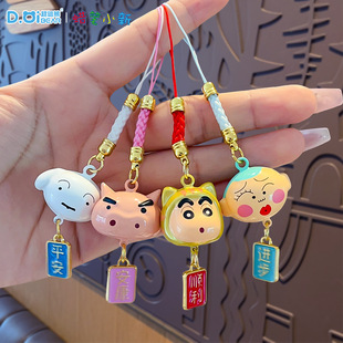 正版蜡笔小新周边清音铃汽车挂件创意钥匙扣可爱手机链书包小挂饰