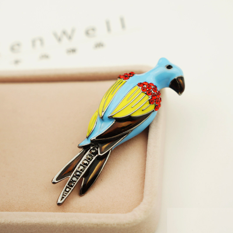 卡乌鹦鹉阿玛职业个性小众化设计感胸针大衣毛衣开衫配饰别针领针