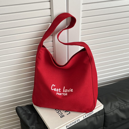 韩国百搭布包女2025新款休闲字母大容量单肩斜挎包托特包简约女包