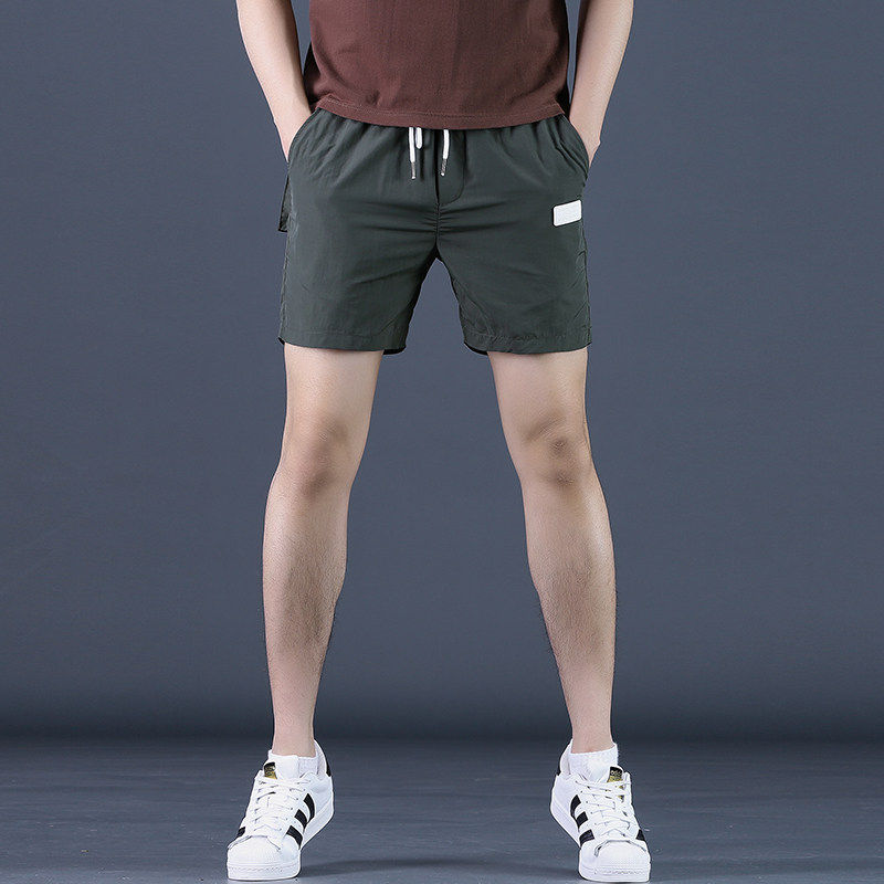 春夏季时尚简约短裤薄款透气弹力运动裤潮流高级休闲四分中裤男款