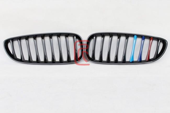 适用于09-IN宝马Z系E89 Z4三色中网 改装中网 台产中网 三色中网