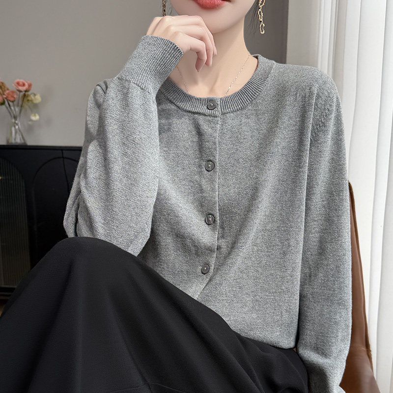 春秋圆领纯棉开衫外套女图片