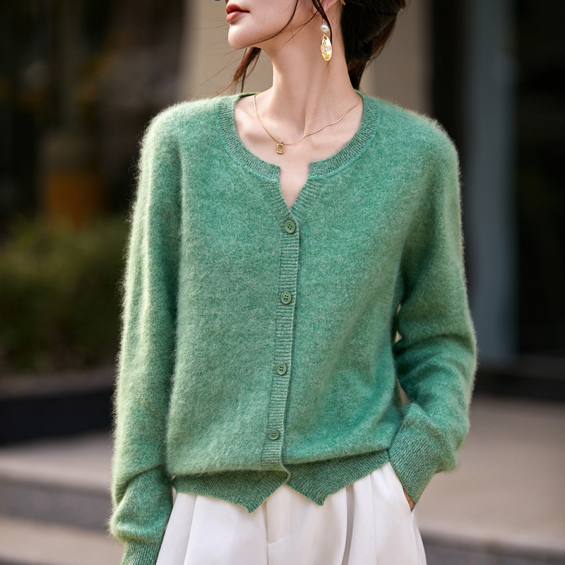 春秋V领羊毛拉绒开衫外套