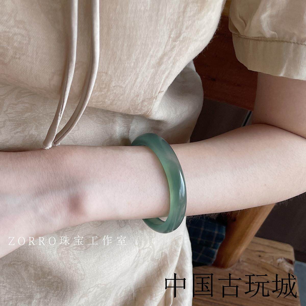 精品冰种翡翠色手镯远山黛玉髓手镯油青色玛瑙镯子清冷感古风女款