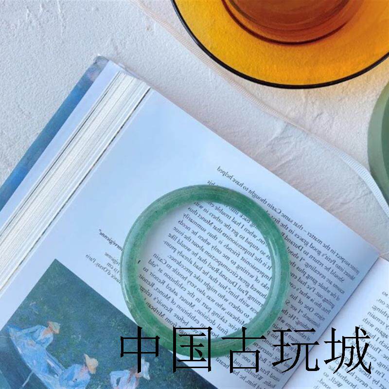 高端冰种孔雀绿绿草莓晶细圆条手镯女叮当镯玉镯绿色水晶饰品镯子