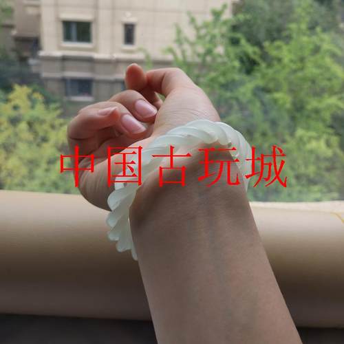 和田玉手镯女款羊脂白玉麻花圆条碧玉糖玉镯子饰品绞丝雕花玉镯子