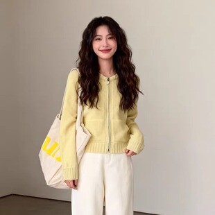 120斤的大杨 马卡龙圆领针织开衫上衣微胖女孩显瘦落肩毛衣外套冬