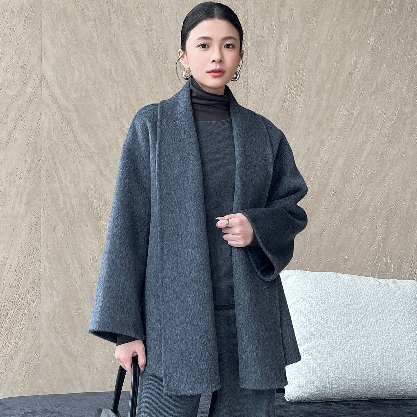 2026秋冬新款灰色双面羊毛大衣短款风衣款女羊毛大衣毛呢外套显瘦