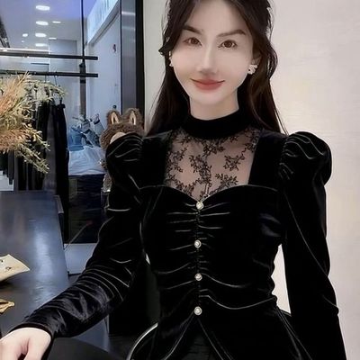 2025新款秋冬高级感独特轻奢法式洋气时尚黑色蕾丝拼接丝绒上衣女