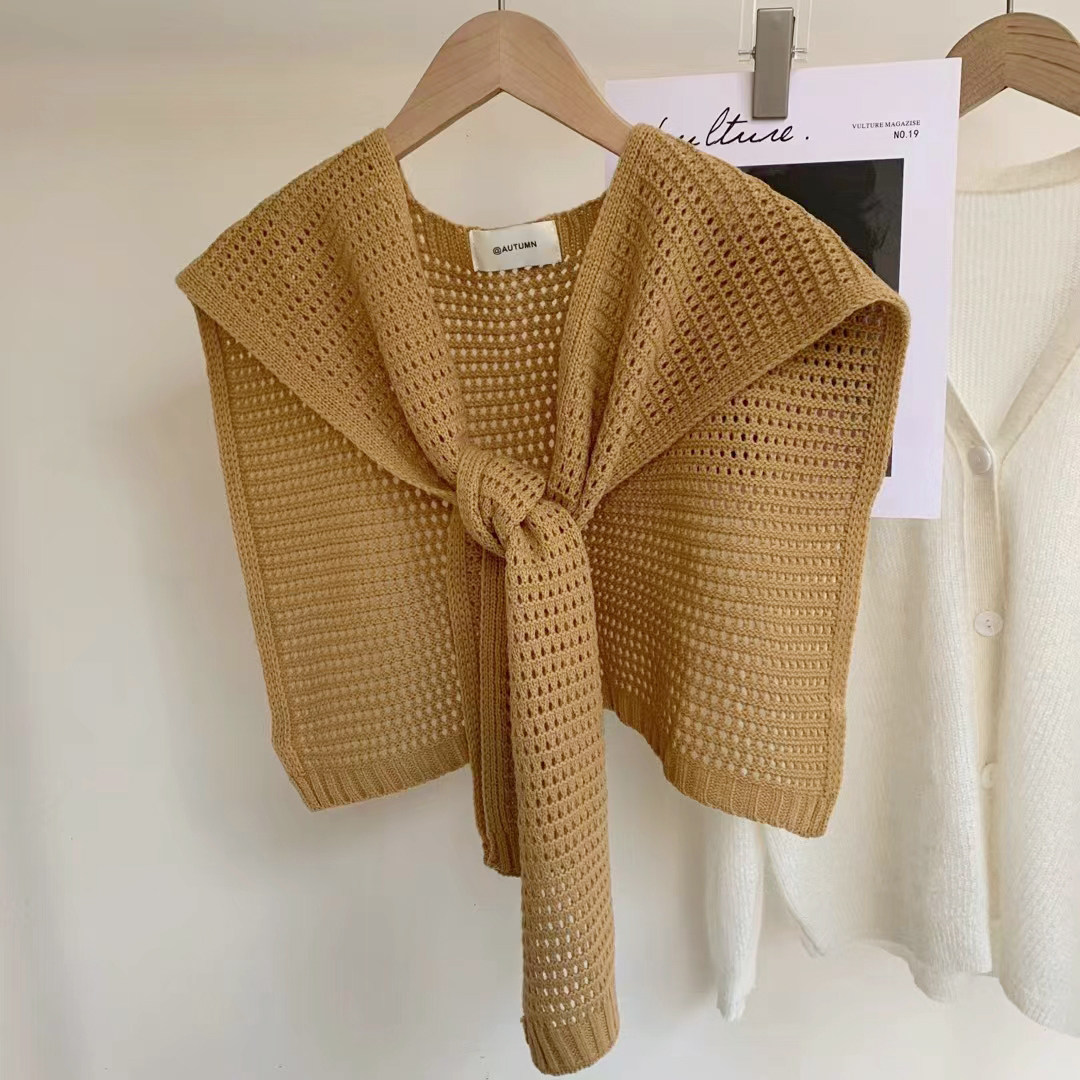 M6703纯色镂空针织披肩