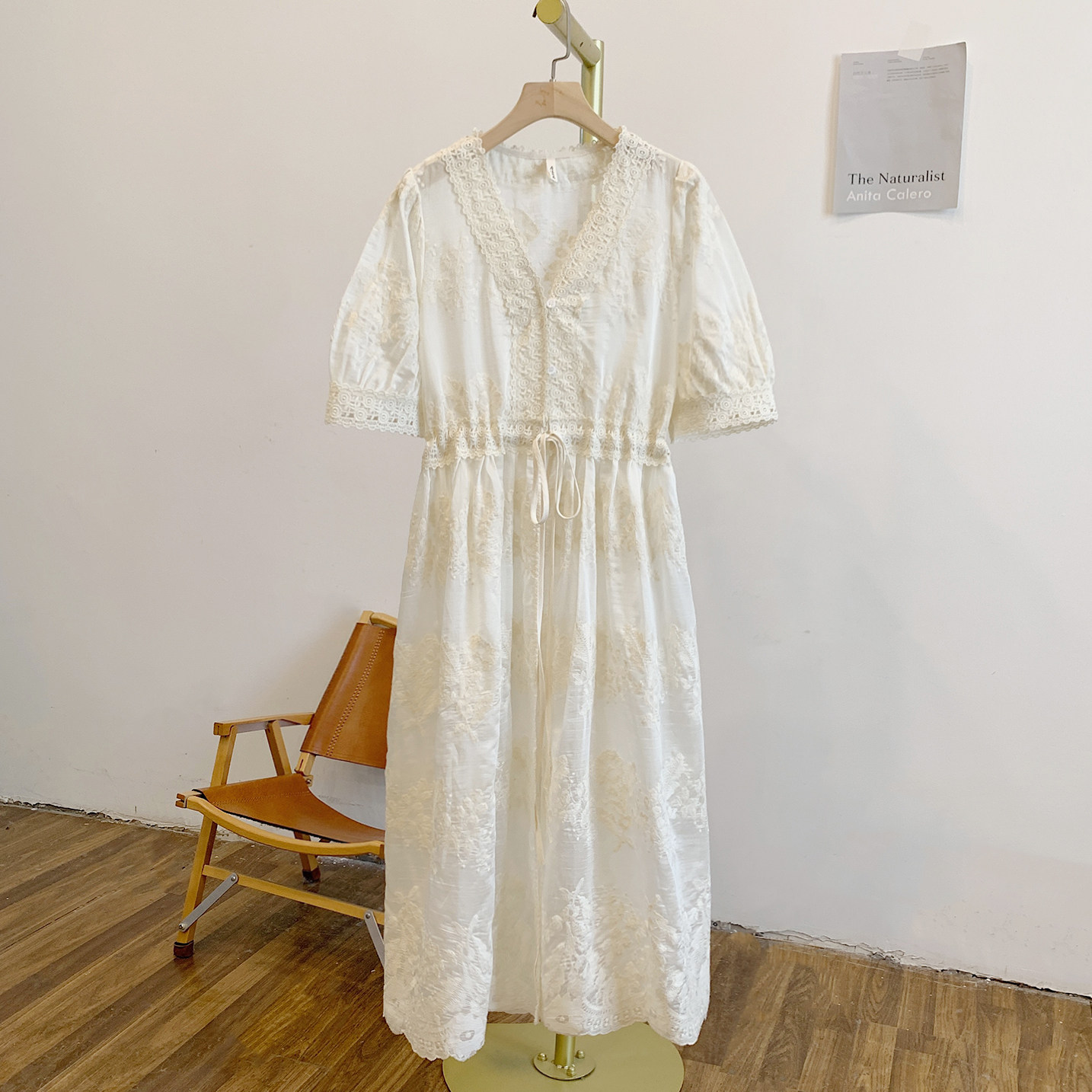 MNY2649刺绣蕾丝拼接全开扣系带V领短袖连衣裙,女装/女士精品,连衣裙,淘宝优惠券,粉丝福利购,淘宝优惠卷