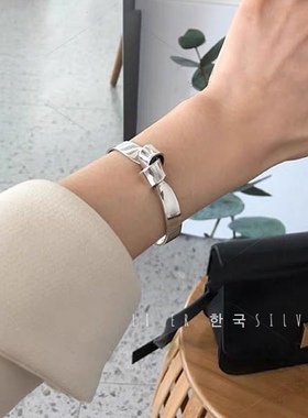 s925纯银手镯ins女个性同心结