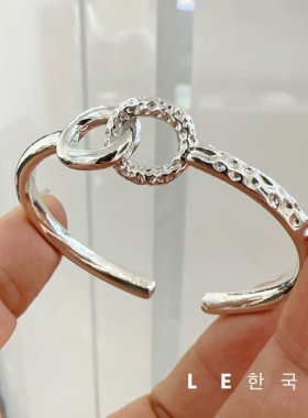 s925纯银双环扣手镯肌理纹拼接