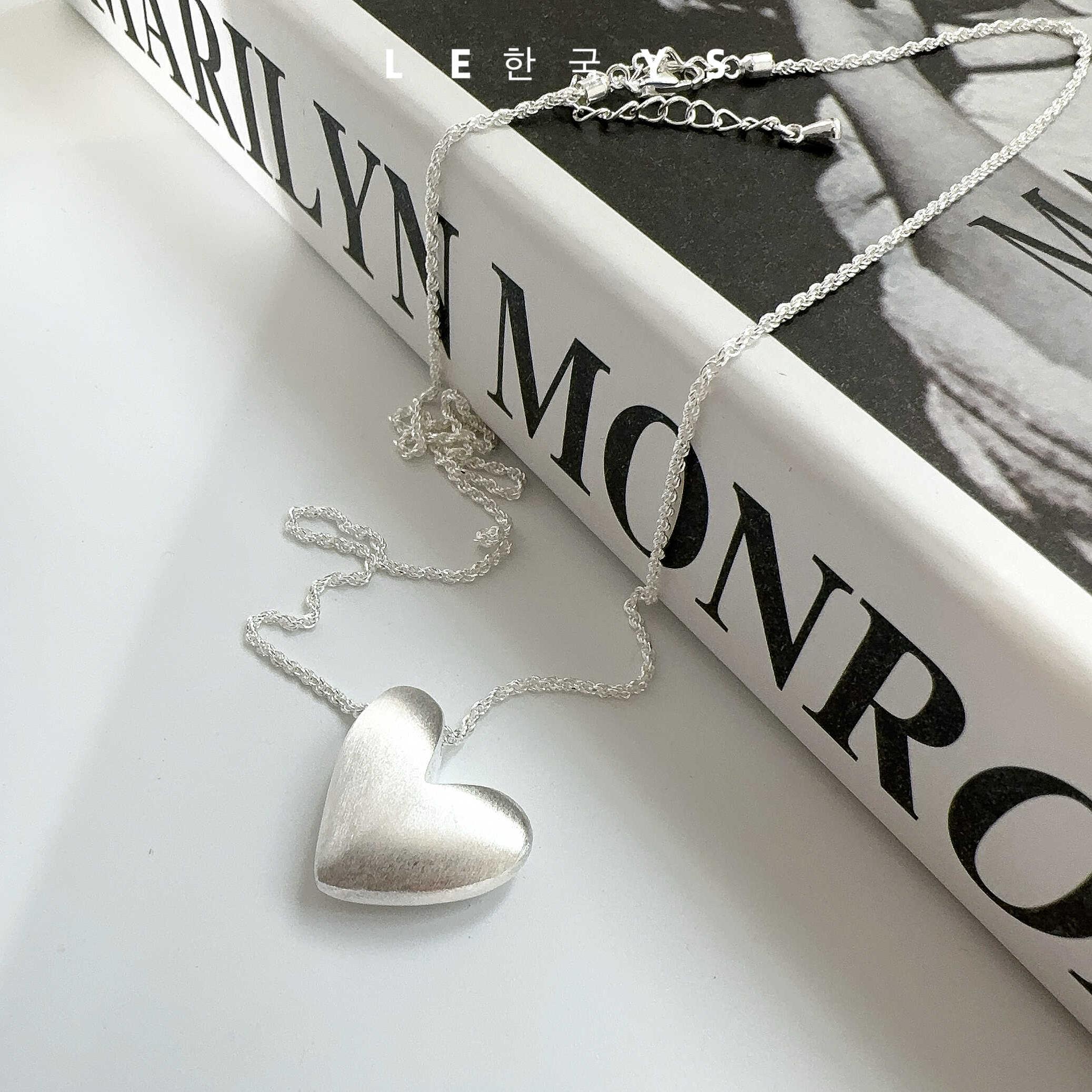 质感韩国爱心磨砂项链S925纯银