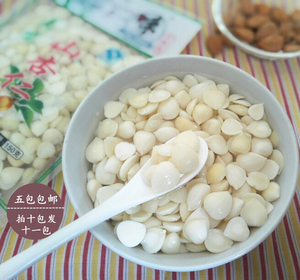 山野菜山杏仁片去皮脱苦盐水鲜杏仁凉菜熬粥咸菜五袋包邮买十送一