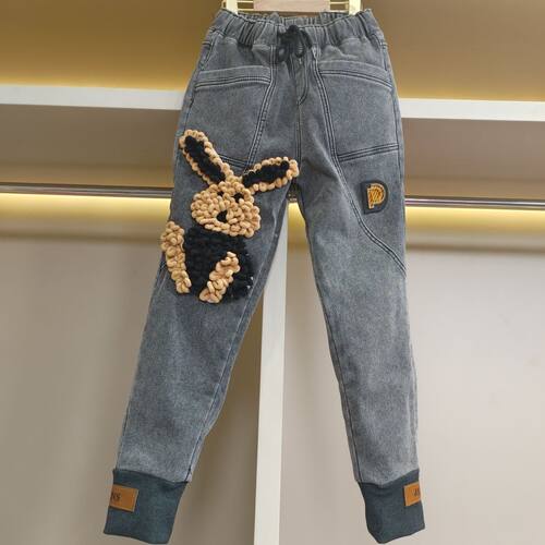 2025新款牛仔裤女秋冬兔子宽松直筒哈伦洋气小脚裤加绒