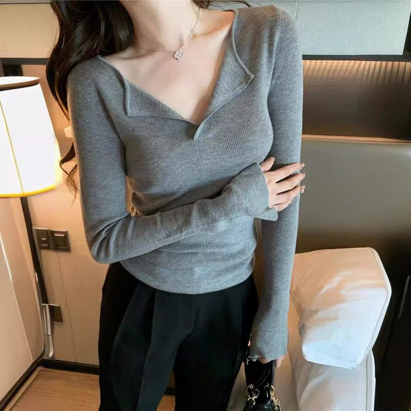 Momo圆领6773细腻半开修身气质