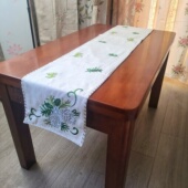 出口刺绣桌旗餐垫三层布艺田园加厚圣诞长条盖巾电视柜33x180 包邮