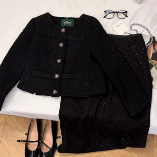 the 黑色满天星粗花呢短外套小香风圆领金属扣收腰显瘦 butterfly