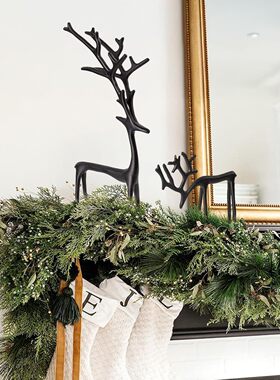 3D打印圣诞小雕像Set of 2 Black Reindeer Statues黑色驯鹿雕像