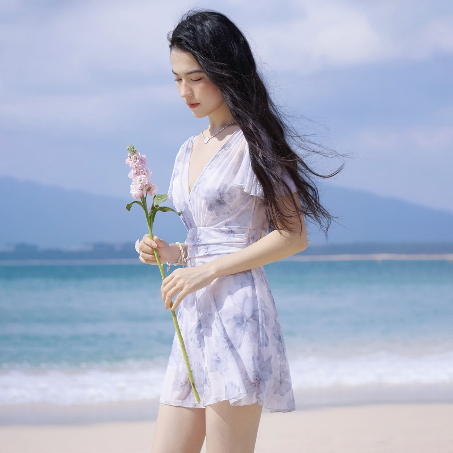 三奇紫色度假风加大码连体裙裤图片