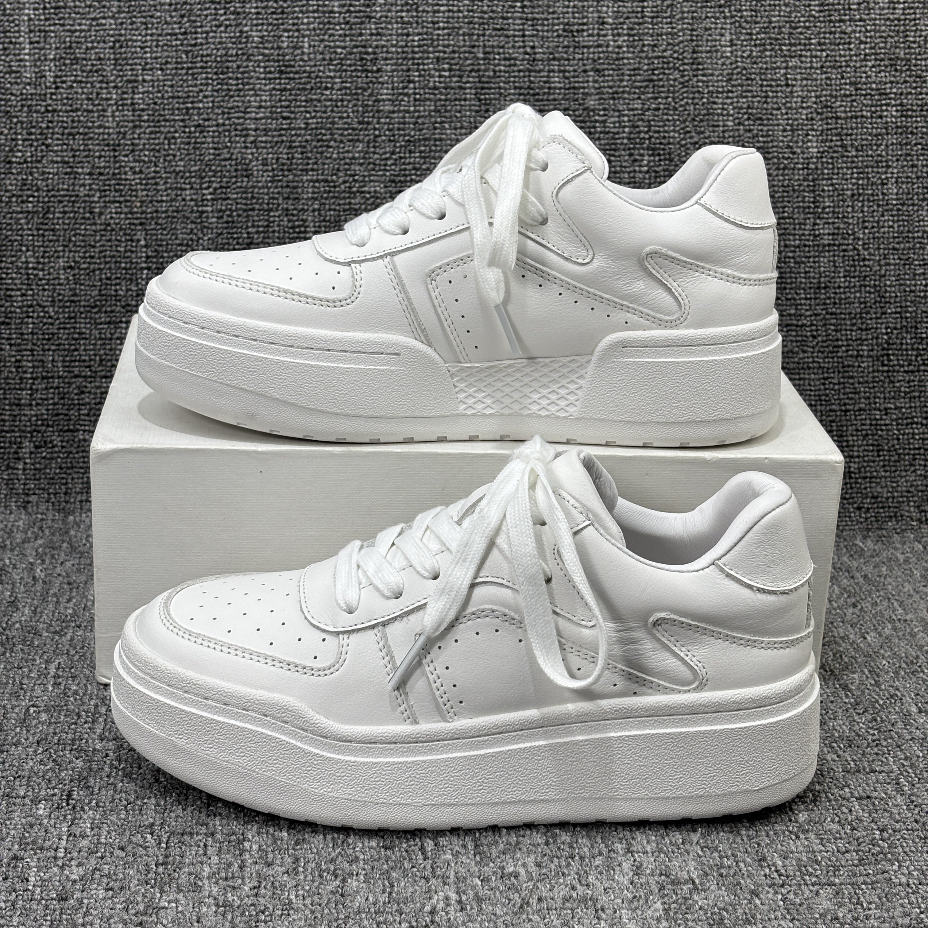 欧洲站2026年春季新款真皮小白鞋厚底松糕百搭休闲运动板鞋女欧货,女鞋,休闲板鞋,淘宝优惠券,粉丝福利购,淘宝优惠卷