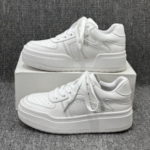 厚底松糕百搭休闲运动板鞋 真皮小白鞋 女欧货 新款 欧洲站2026年春季