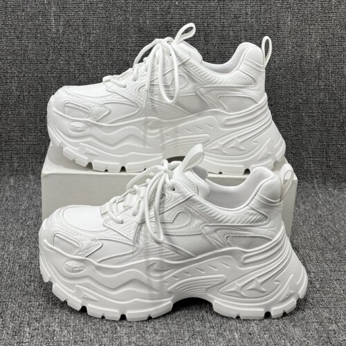 欧洲站2026春季新款真皮松糕厚底小白鞋欧货爆款炸街增高老爹鞋女