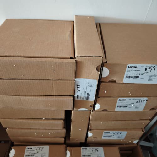 Lenze伦茨8400系列变频器 E84AVSCE5514V（议价)