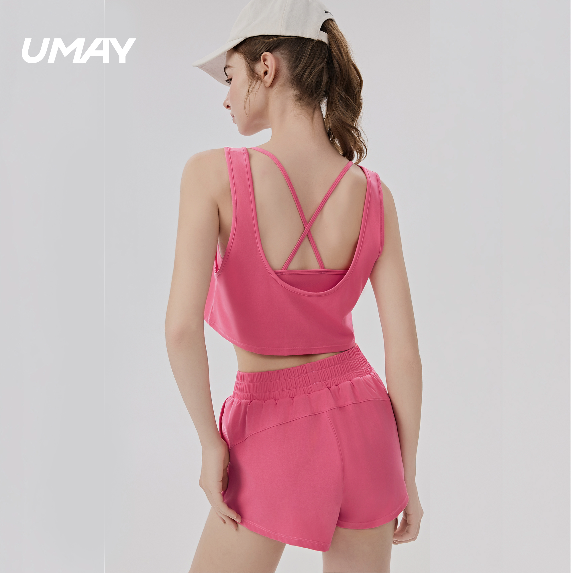 UMAY佑美瑜伽三件套女士新款露背交叉运动内衣运动短裤健身服套装