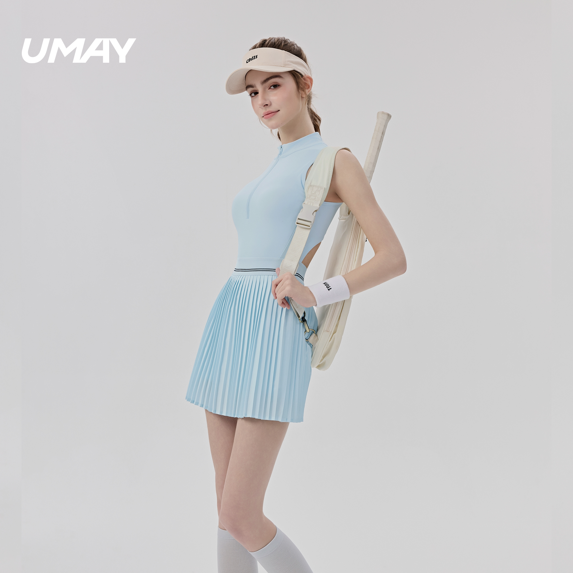 UMAY佑美运动连衣裙女高领带胸垫防走光连体衣百褶运动透气短裙裤