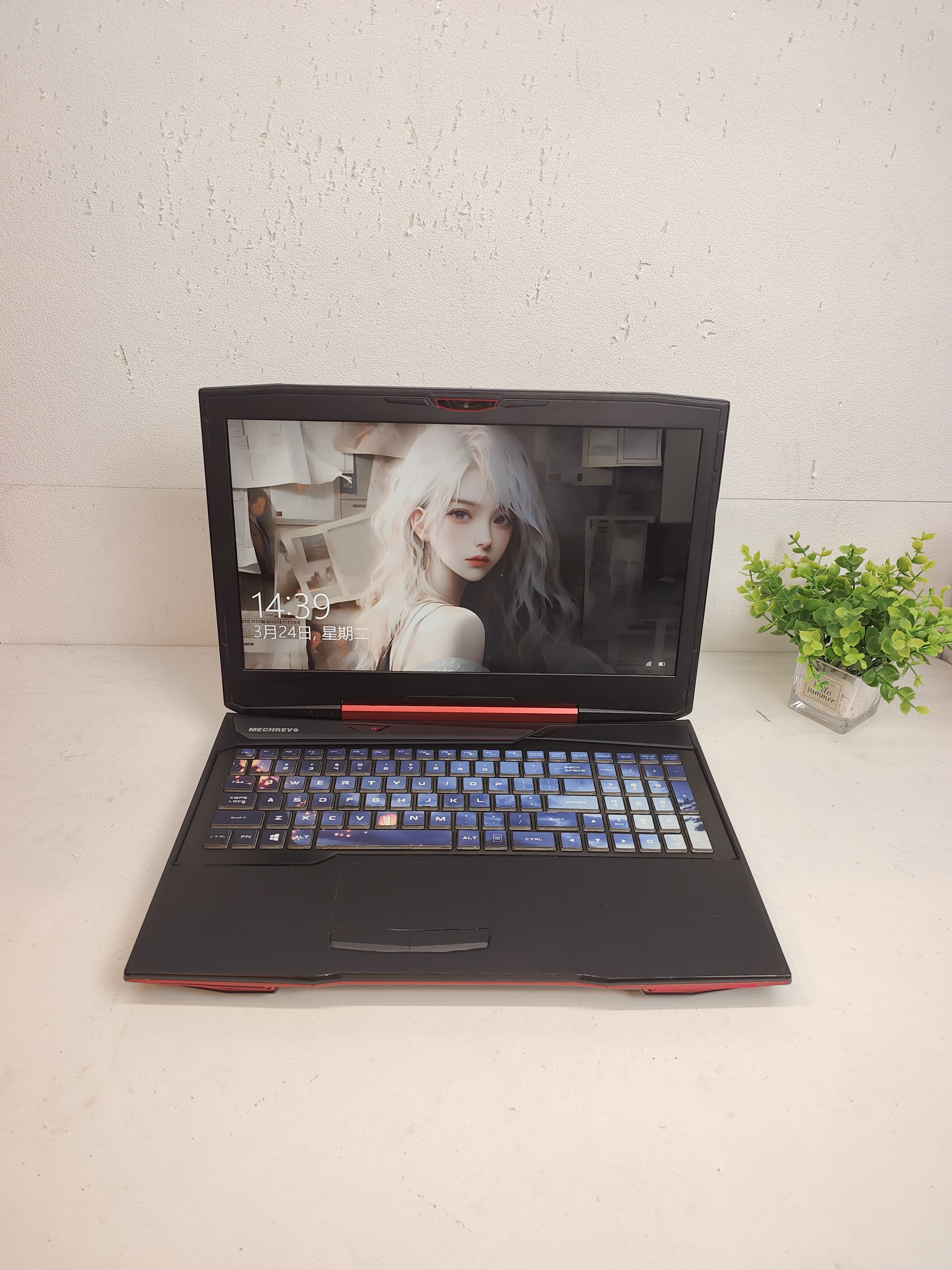 二手机械革命游戏本 i7四核GTX1060 3G独显 15.6寸大屏 8G内存