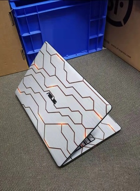 华硕飞行堡垒7代i5 标压四核八线程 15.6寸高清屏 GTX950 2G独显