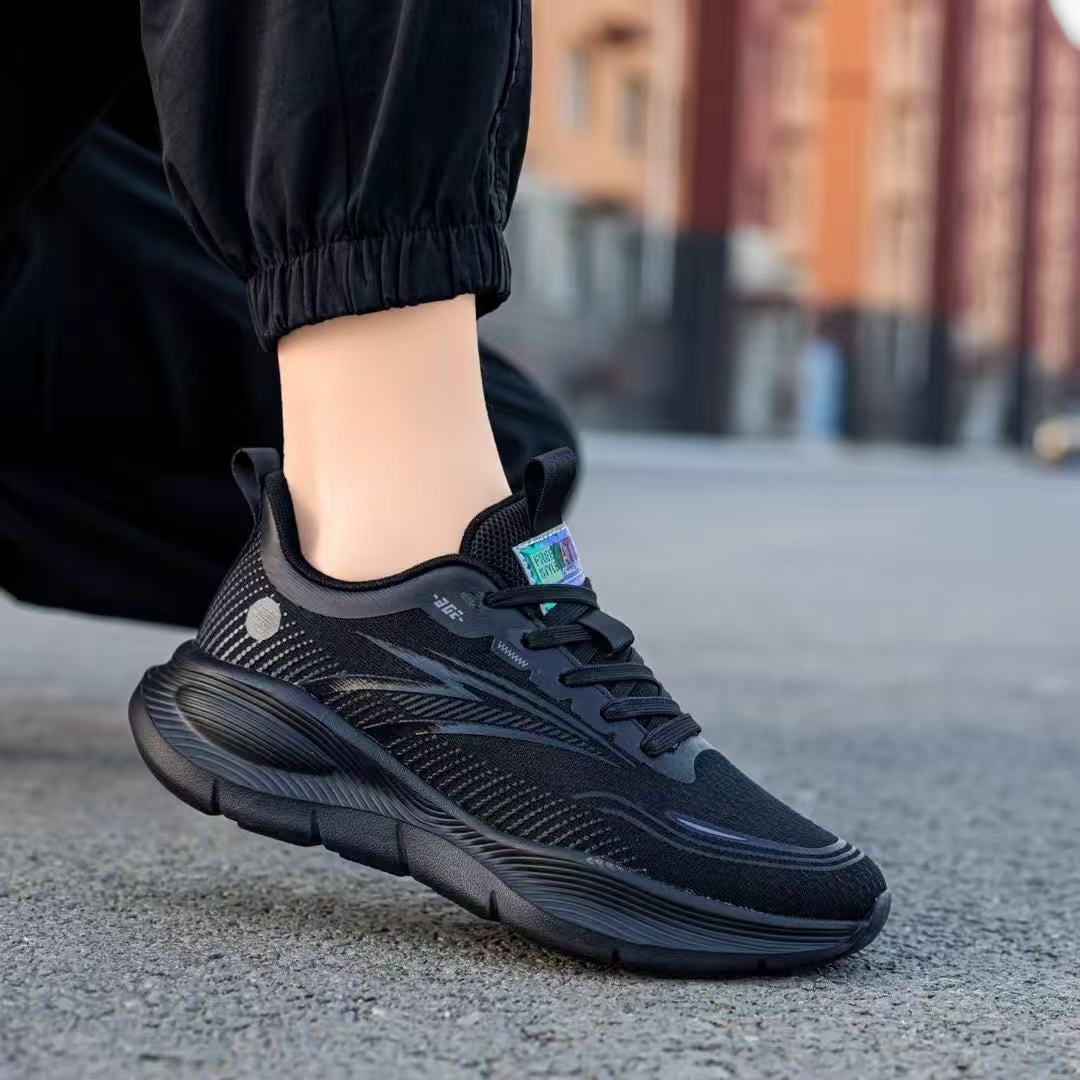 2025夏季新款碳板运动鞋透气网面鞋爆米花跑鞋休闲鞋男鞋舒适软底