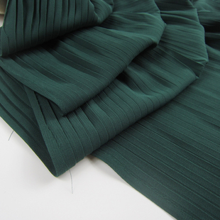 面布料纯色连衣裙 拉直量 加密珍珠雪纺服装 墨绿风琴百褶压皱薄纱